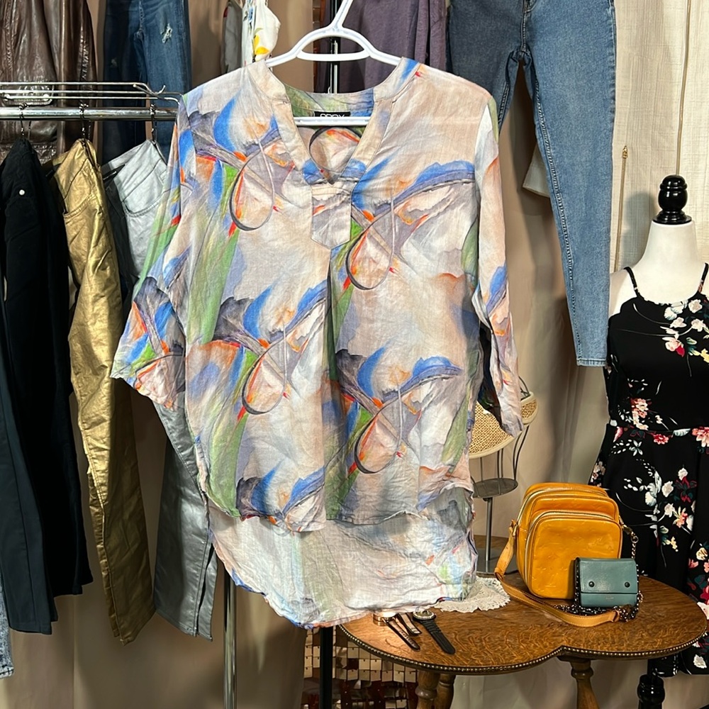 AP NY 100% linen size Small Boho abstract art 3/4 sleeve Top